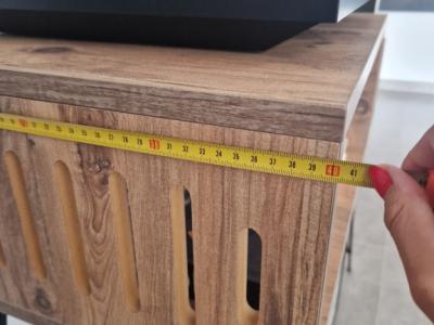 Plattenspieler-Möbel mit „hairpin“-Beinen + Vinyl-Aufbewahrung (Etsy-Stil)