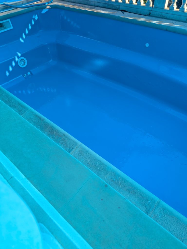 Pool paint / swimming pool paint blue RAL 5012 - 2K