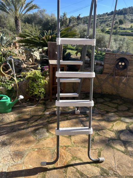 Poolleiter bis 1,23 m für Aufstellpool