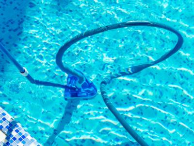 Poolman Gärtner auf der Suche nach Arbeit