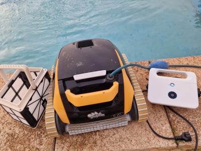 Poolroboter Dolphin E 20