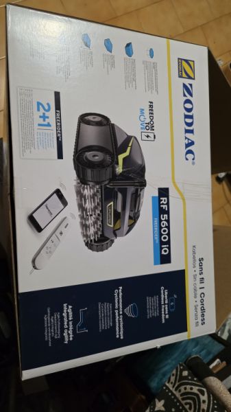 Pool vacuum Zodiac RF 5600 IQ cordless new
