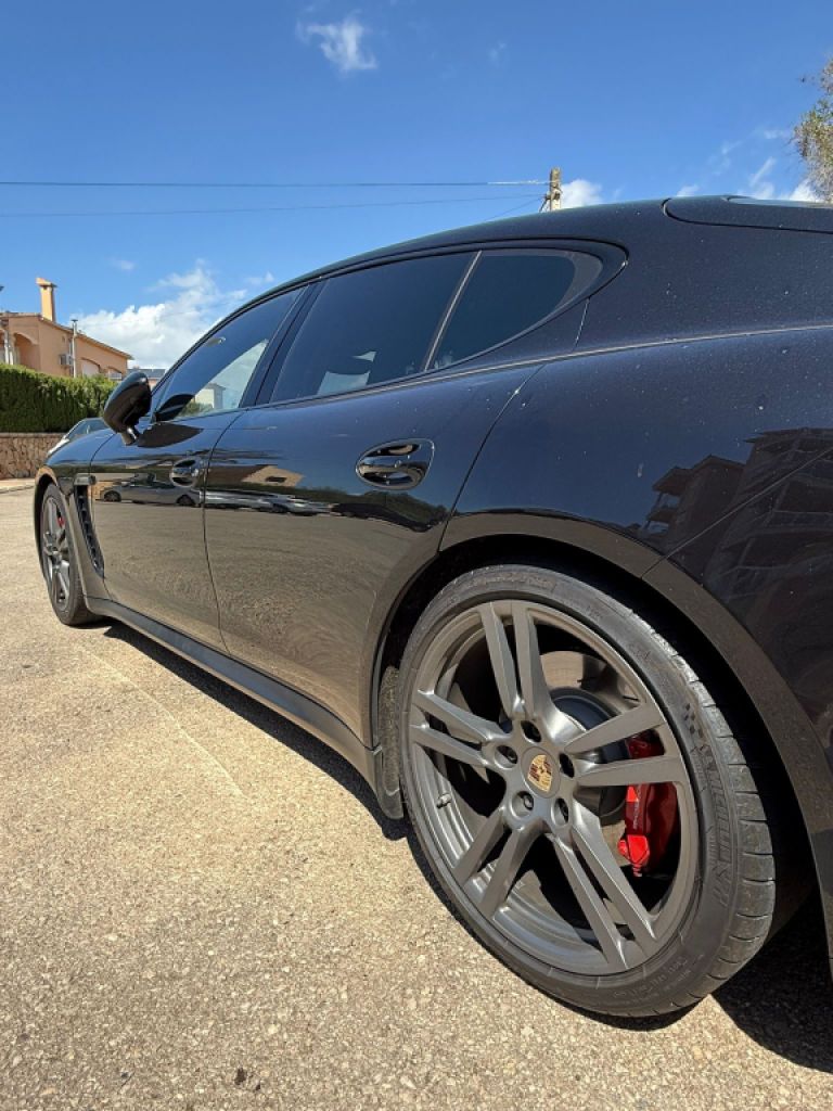 Porsche Panamera 4.8 GTS 10/2016