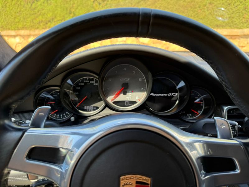 Porsche Panamera 4.8 GTS 10/2016