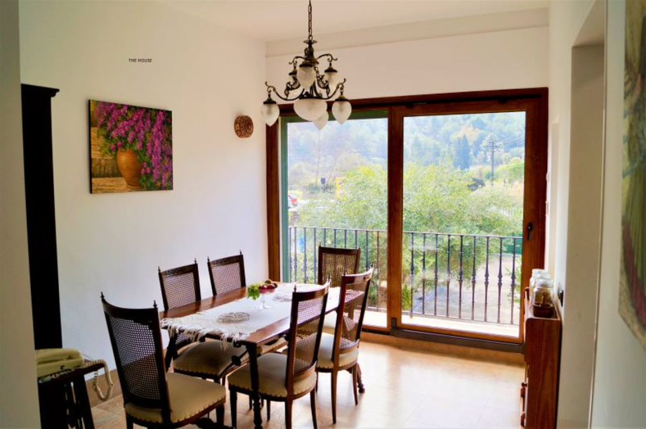 Porto Soller -Mallorca Herrenhaus in erster Linie.