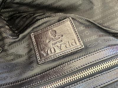 Bolso bandolera de piel PRADA