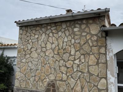 Professionelle Steinarbeiten | Mauern, Fassaden, Böden und Renovierungen