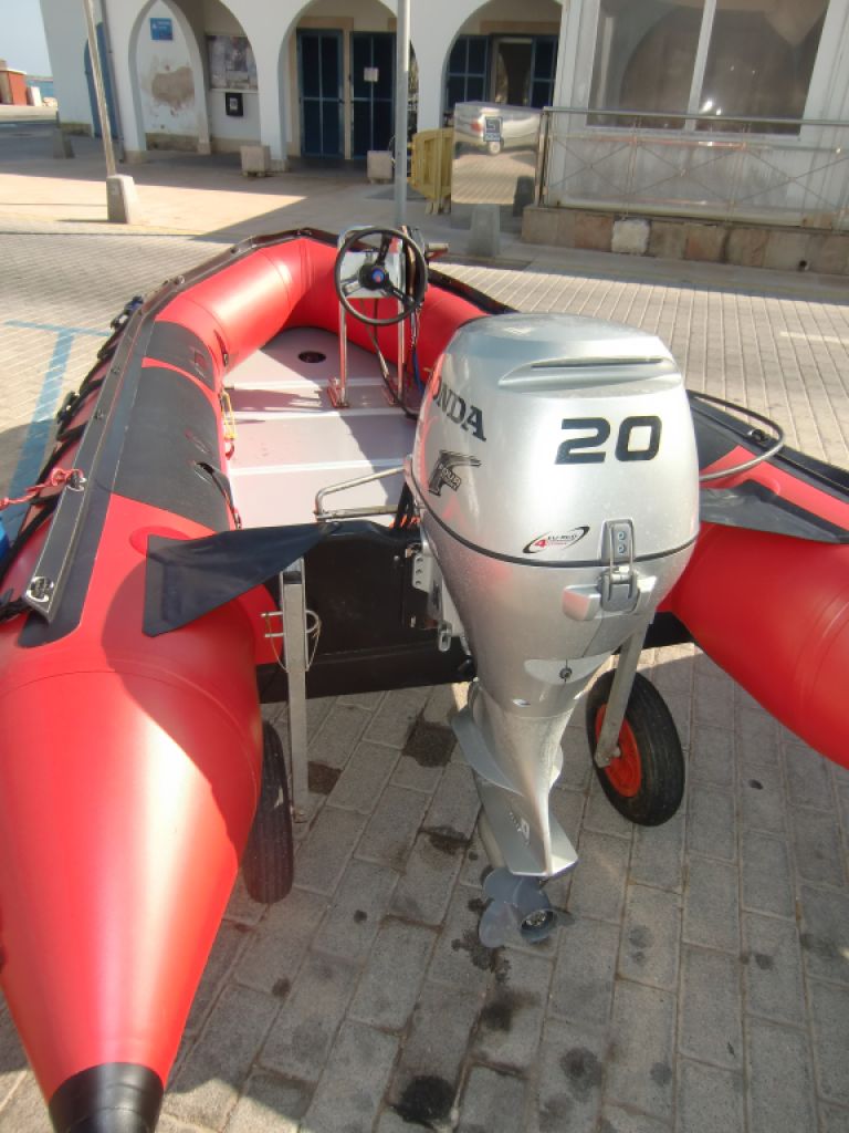 Quick Silver 380 inkl Honda 20 PS AB Motor