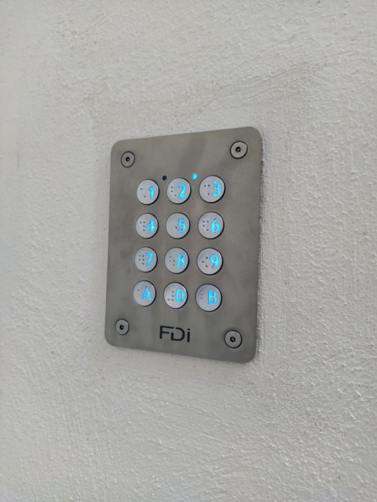 Premises with storage room business