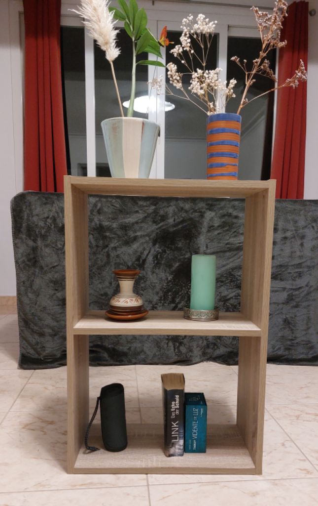 Regal im Stil Sonoma-Eiche zu Verkaufen