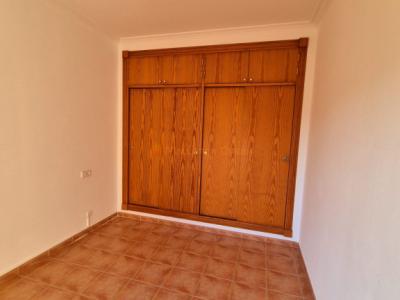 Reihenhaus-Chalet im Wohngebiet von Cala Mandia