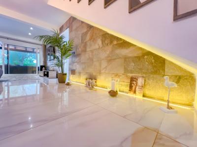 Townhouse for sale in Avenida des Sementer 38, Cala d'Or, Santanyí