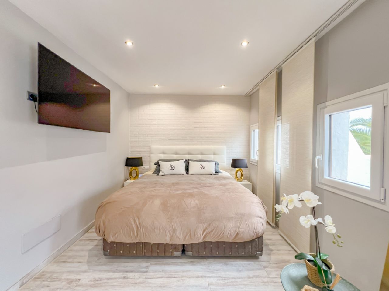 Townhouse for sale in Avenida des Sementer 38, Cala d'Or, Santanyí