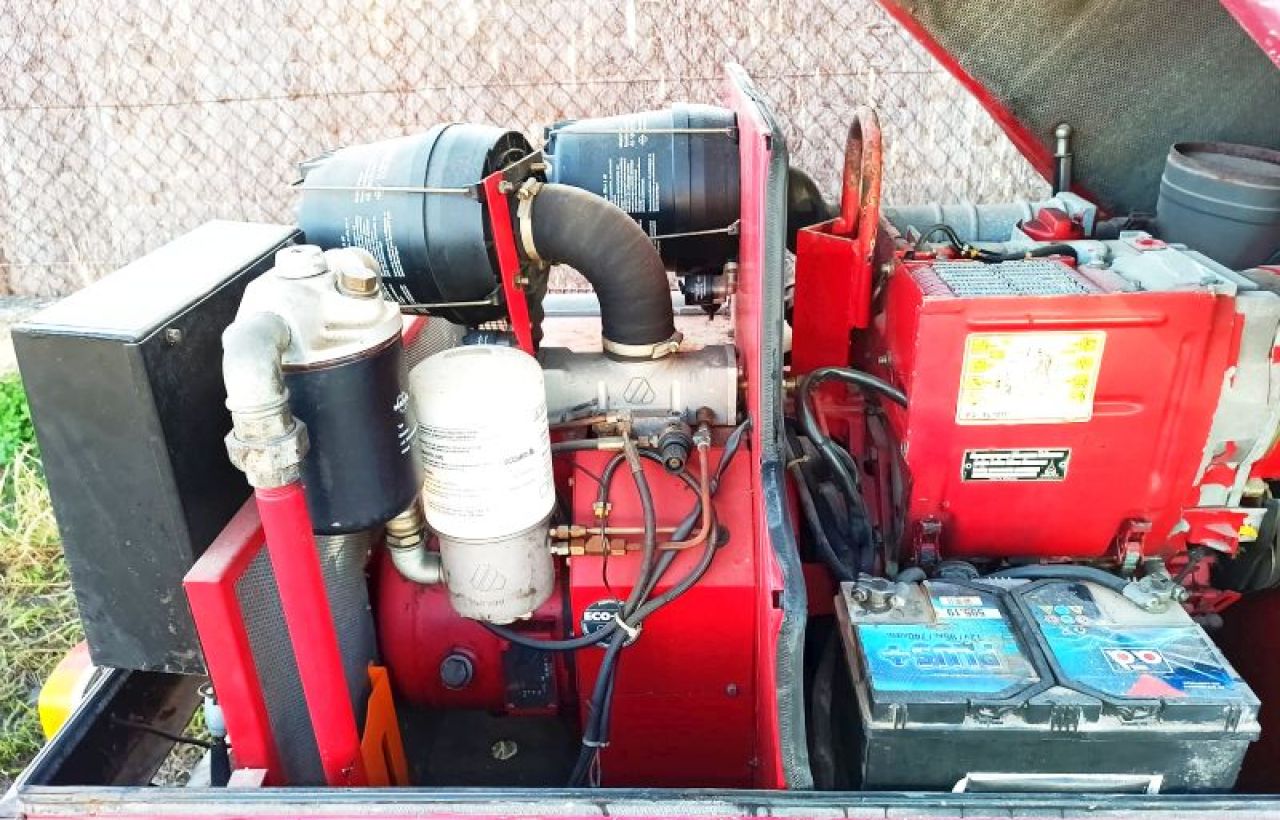 REMOLQUE COMPRESOR ECOAIR F 30 CONSTRUCTION COMPRESSOR Construction Sites - Air Compressor Compresse