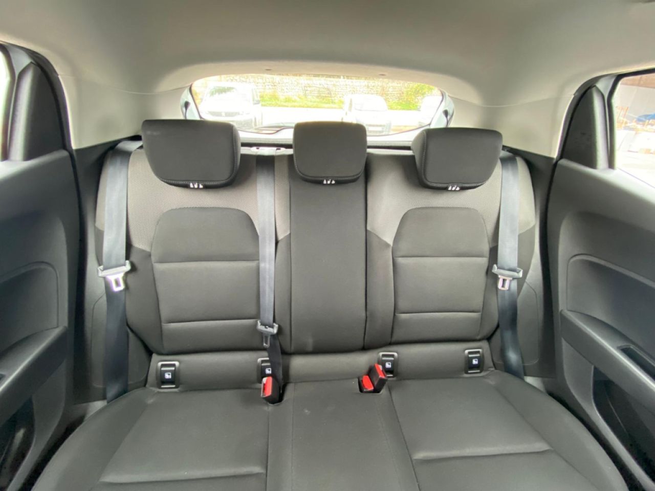 Renault Clio Business 1.0 72Cv SCE 5-türig