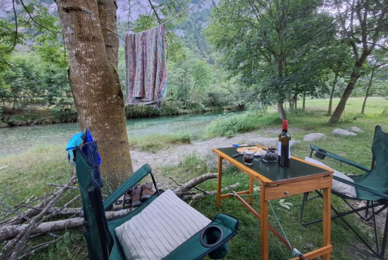 Renault Trafic  DCi 115 mit Campervan Zulassung Spanien Kilometerstand NUR 85.350Km (ein Eigner)