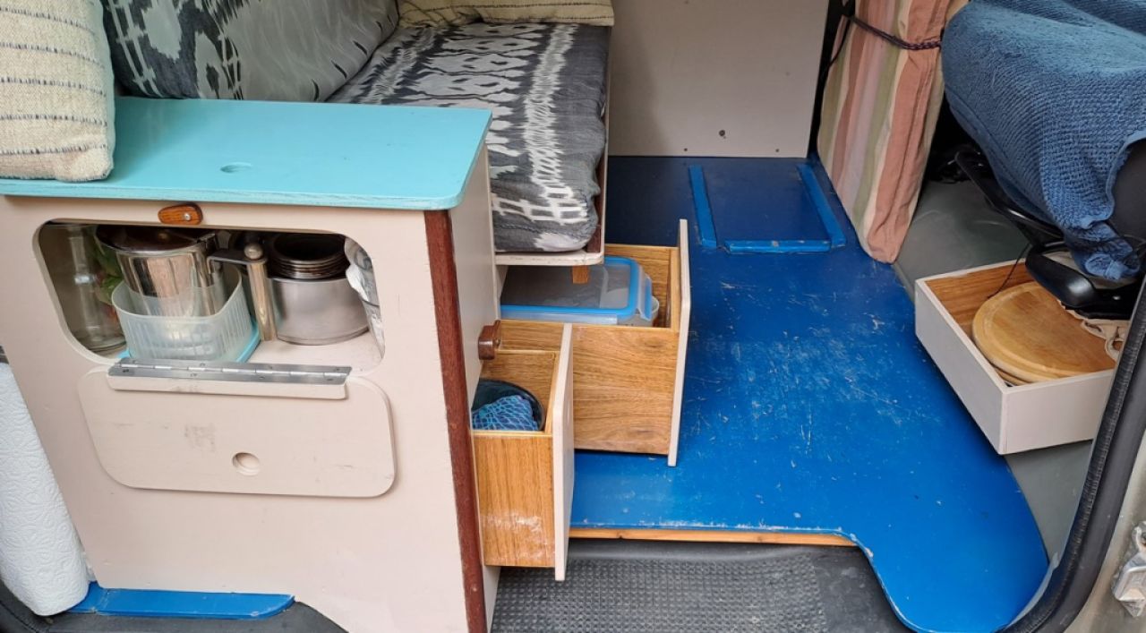 Renault Trafic Passenger DCi 115 mit Campervan-Wohnmobilzulassung Spanien - NUR 85.250KM