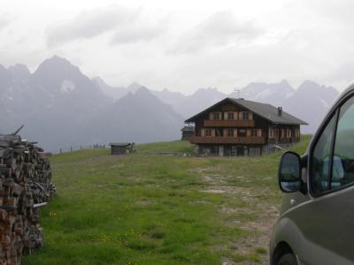 Renault Trafic Passenger DCi 115 mit Campervan-Wohnmobilzulassung Spanien - NUR 85.250KM