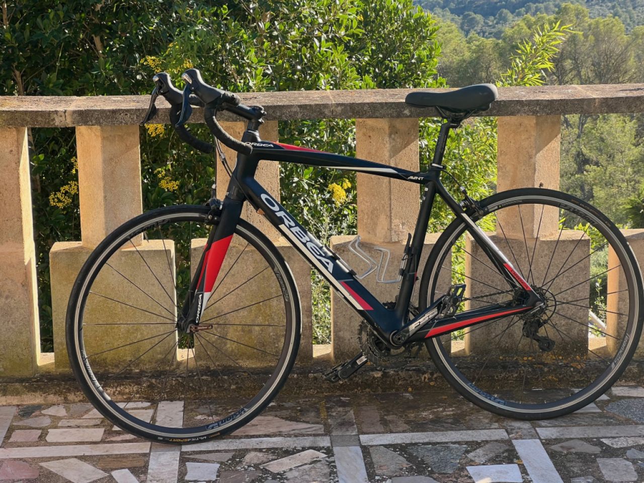 Orbea road bike for sale