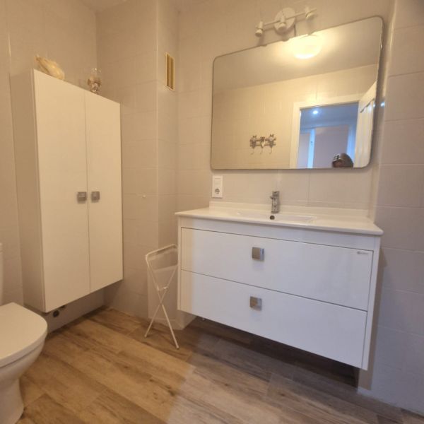 Renovierte Wohnung in Canyamel direkt am Meer – vorübergehende Vermietung