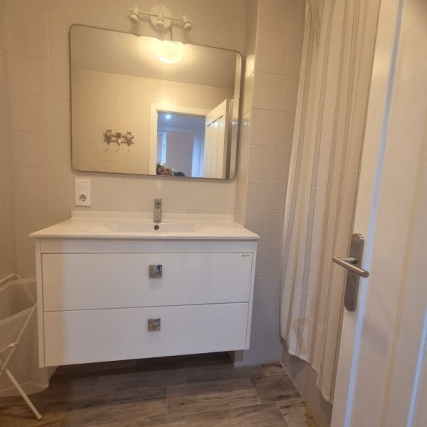 Renovierte Wohnung in Canyamel direkt am Meer – vorübergehende Vermietung