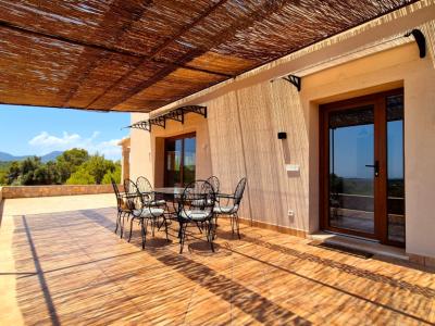 Renoviertes Haus mit Panoramablick in Cala Murada