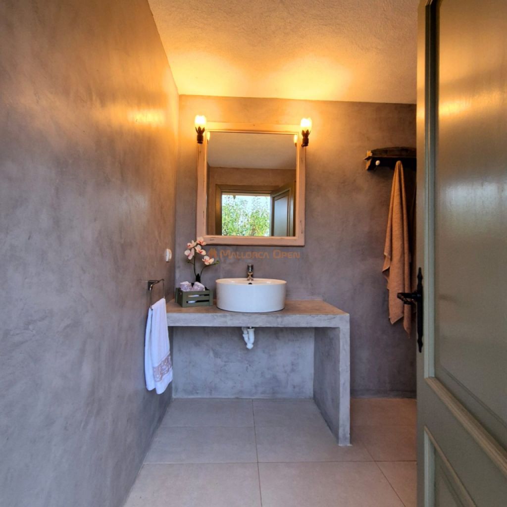 Renovated Country House in Sant Llorenç