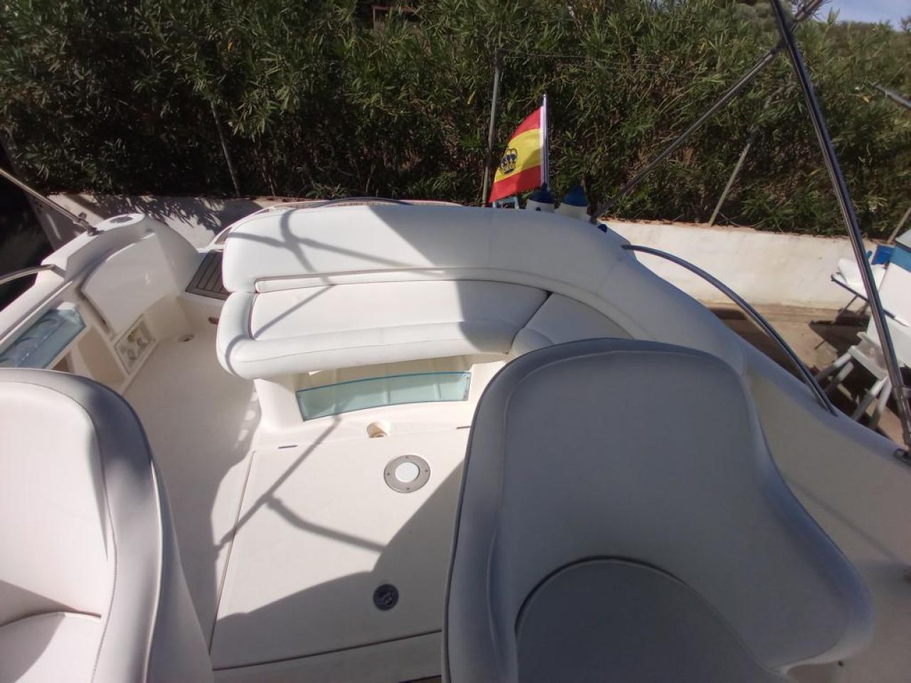 Rio 850 Daycruiser to prepare 2x Volvo D3-160 Diesel