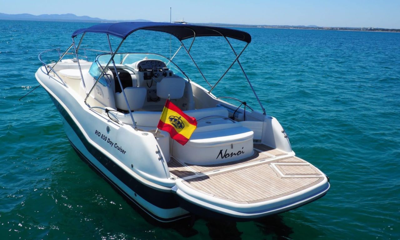 Rio 850 Daycruiser to prepare 2x Volvo D3-160 Diesel