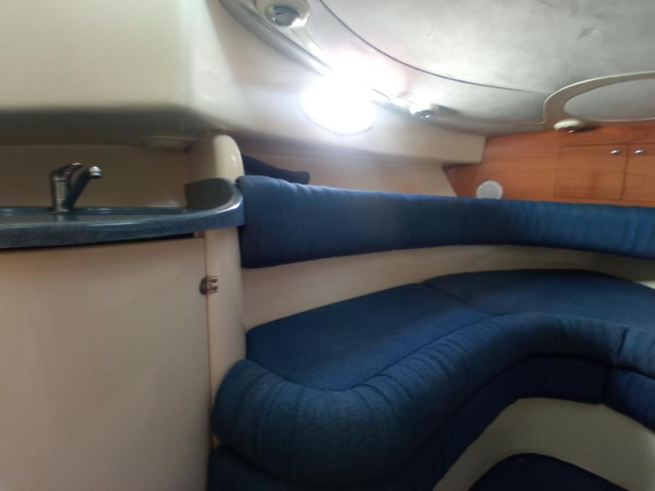 Rio 850 Daycruiser to prepare 2x Volvo D3-160 Diesel