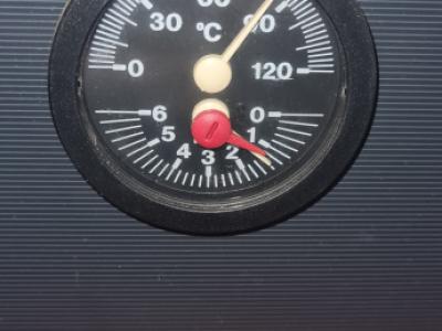 ROCA Ölheizung inkl. 2 Stahltanks und mehr als 1000 Liter Heizöl