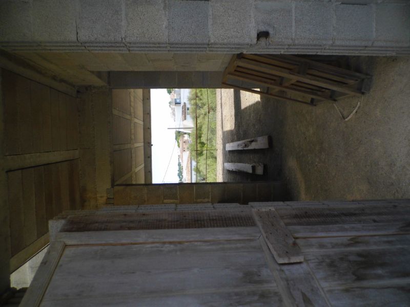 Rohbauchalet zur Vollendung mit Projekt und Teilmeerblick in Porto Petro-- CH 03