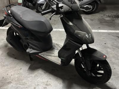 Scooter Aprilia Sr125 EcoSport black