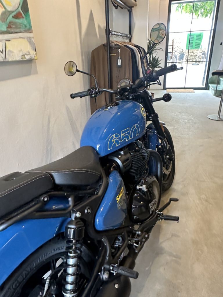 Royal Enfield Shotgun 650