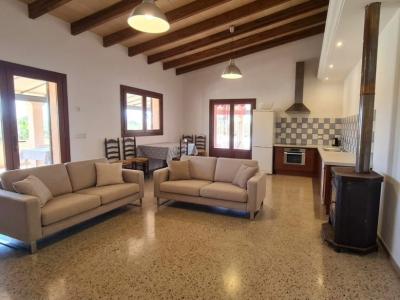 Rustikale Finca in San Lorenzo zu vermieten