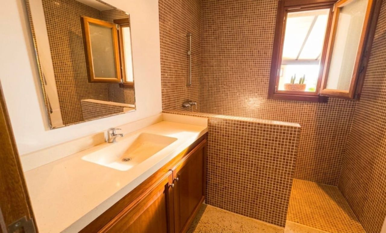 Rustikale Finca in San Lorenzo zu vermieten