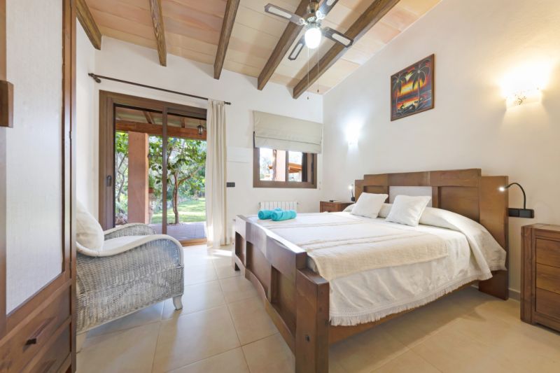 Rustic property for sale in Portocolom -Ref. Baes-2021