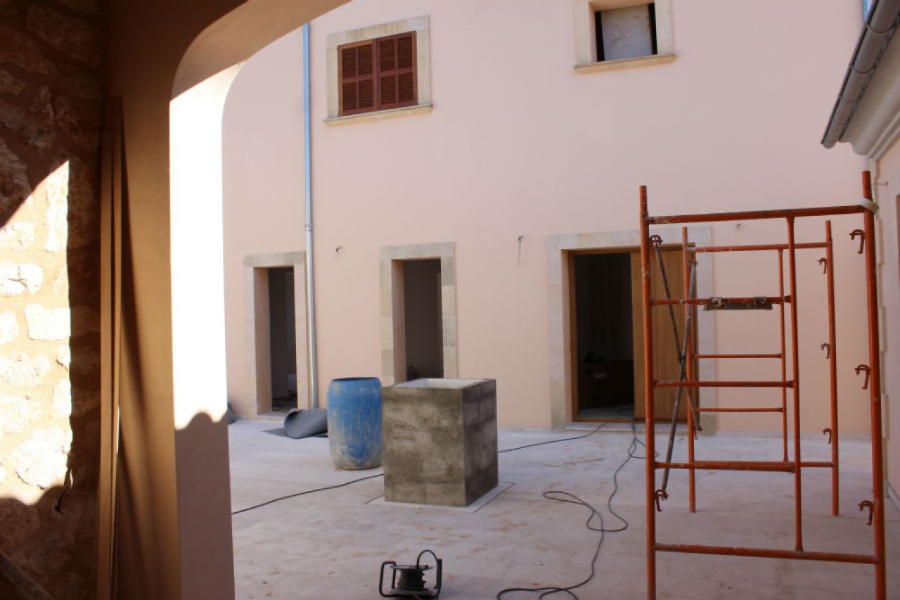 Rustikales Anwesen in Porto Colom