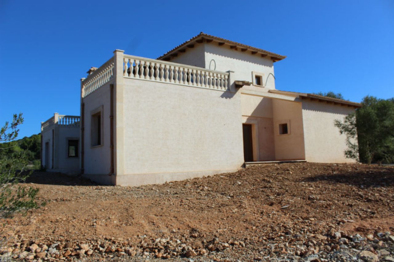 Rustikales Anwesen zu verkaufen in Son Macia