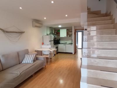 SAISON 2 - 10 Monate: Modernes Reihenhaus mit vielen Terrassen in 2 Linie von Sa Rapita-RH 09 WT