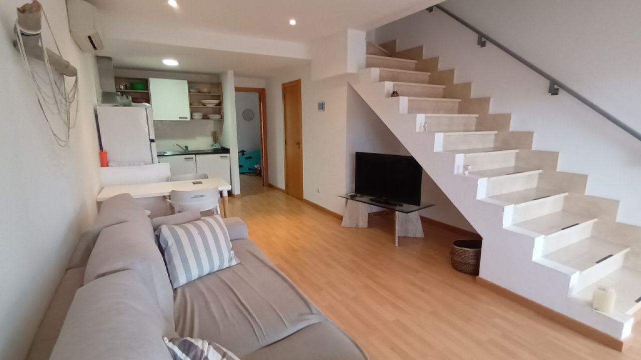 SAISON 2 - 10 Monate: Modernes Reihenhaus mit vielen Terrassen in 2 Linie von Sa Rapita-RH 09 WT