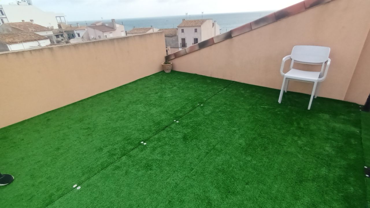 SAISON 2 - 10 Monate: Modernes Reihenhaus mit vielen Terrassen in 2 Linie von Sa Rapita-RH 09 WT