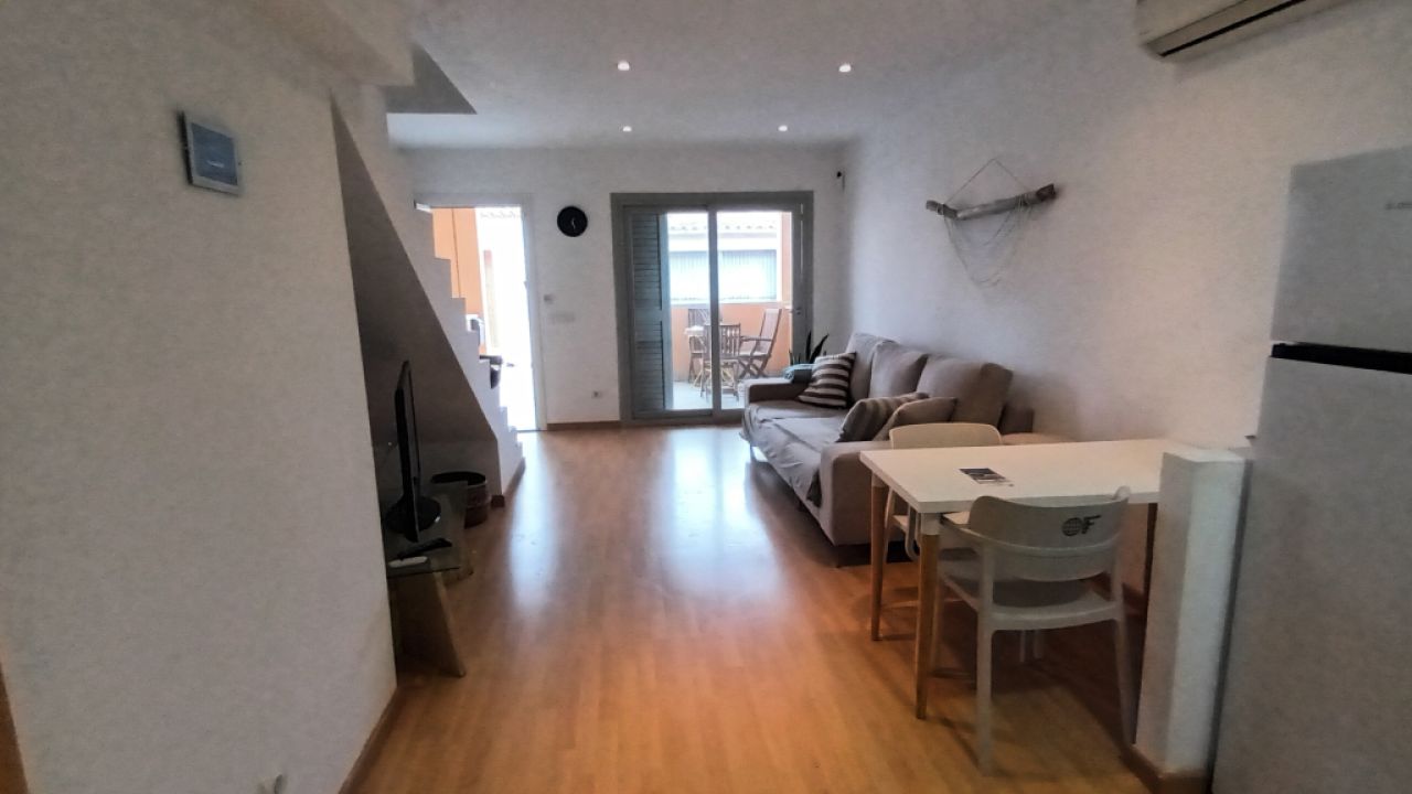 SAISON 2 - 10 Monate: Modernes Reihenhaus mit vielen Terrassen in 2 Linie von Sa Rapita-RH 09 WT