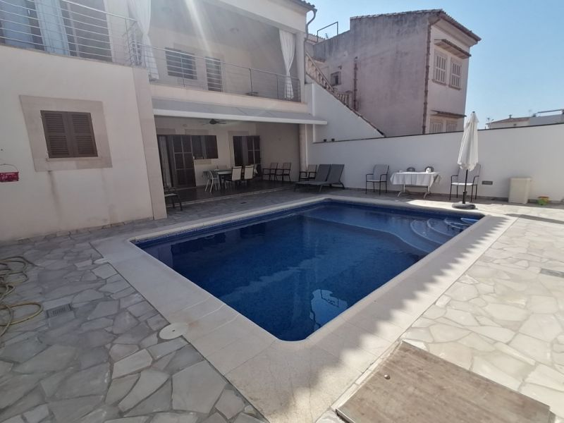 Saison: 2 Etagenchalet mit Pool und Ölzentralheizung in Son Bielo - Sa Rapita -- CH 06