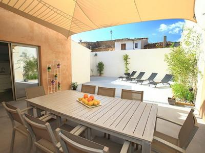 SEASON 25 / 26: Renovated, modern village house with courtyard in San Llorenc -- DH 08 WT