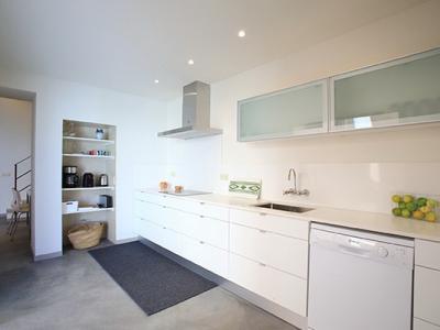 SEASON 25 / 26: Renovated, modern village house with courtyard in San Llorenc -- DH 08 WT