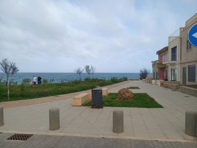 SAISON 26 / 27: 2 Etagenreihenhaus mit Terrasse in S Illot -- RH 13 T