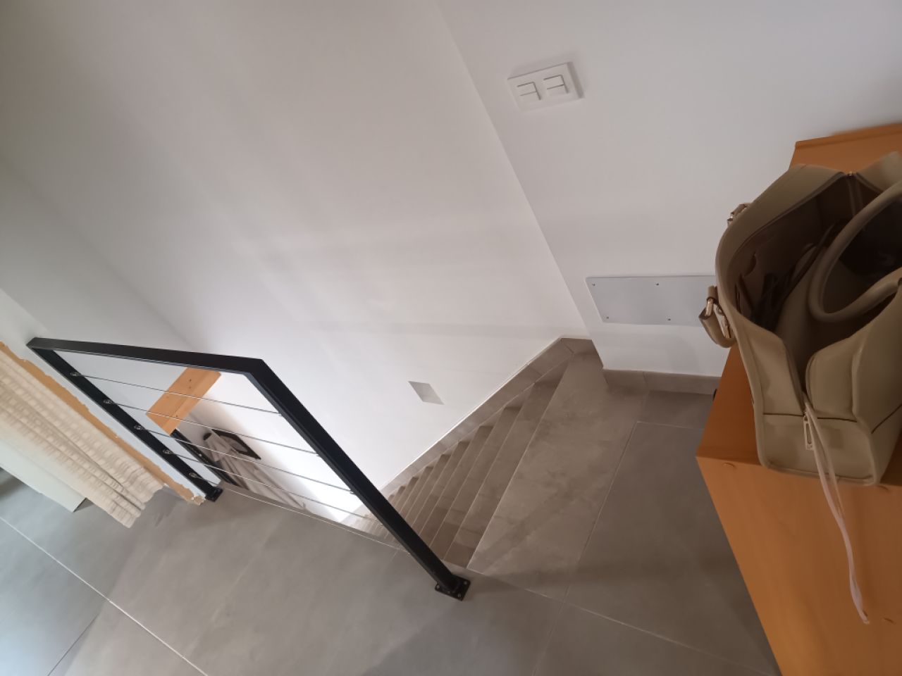 SAISON 26 / 27: 2 Etagenreihenhaus mit Terrasse in S Illot -- RH 13 T