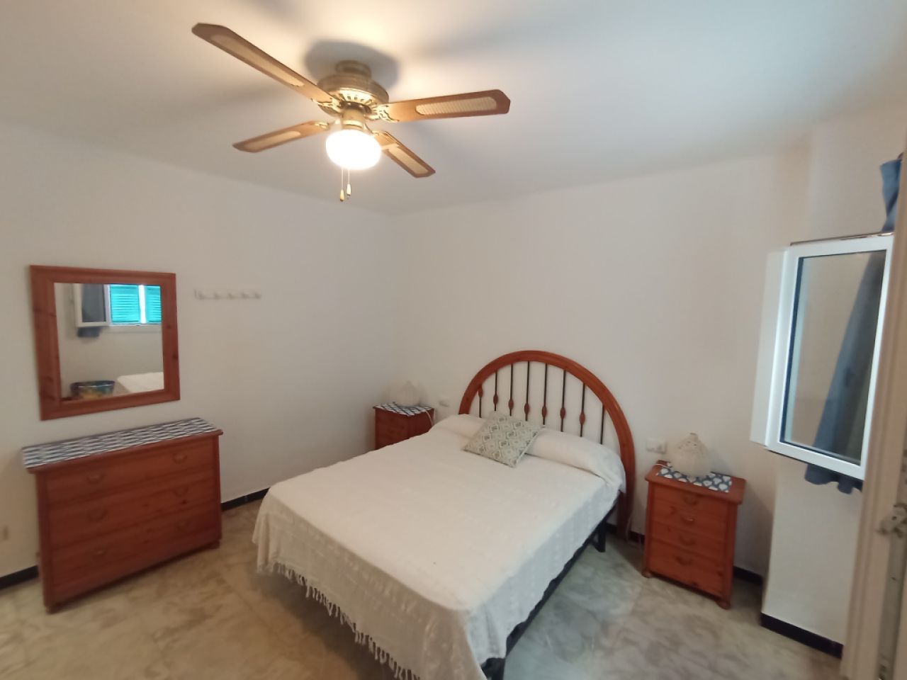 SAISON 26 /27: Apartment mit Meerblick in 1. Linie der Bucht von S Illot - - AP 46