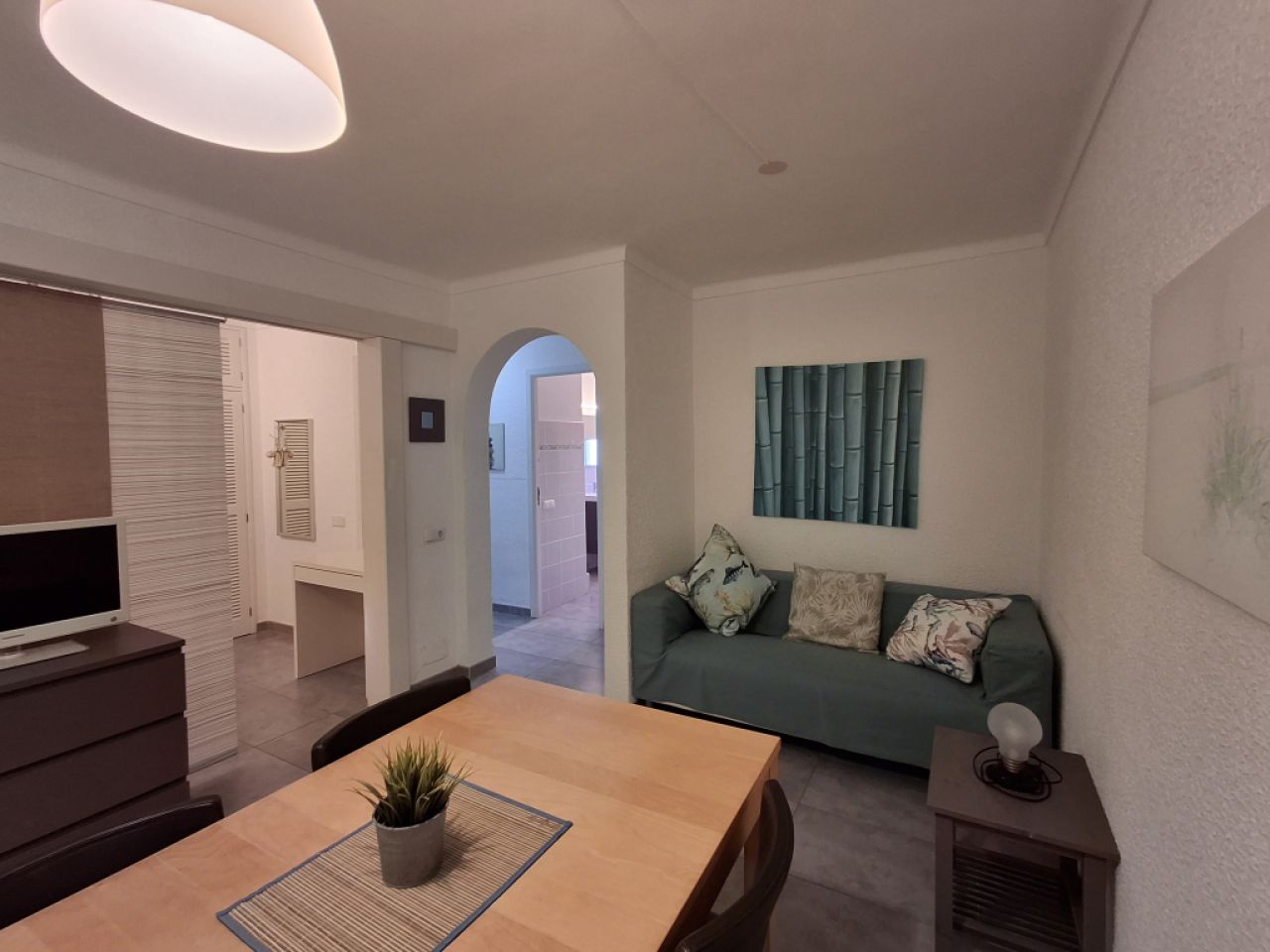 Season 26/27: Nice apartment on the 1st coastline of Colonia St. Jordi -- AP 08 T